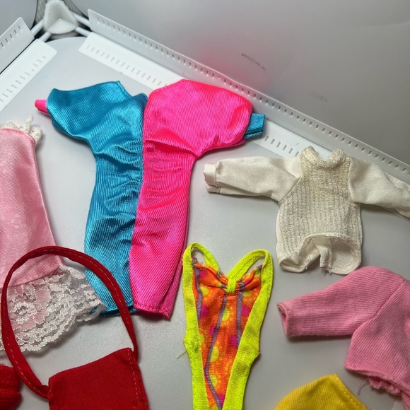 Vintage Mattel Barbie Clothes Mixed Lot Sweetheart Dress, Red Purse, - Picture 4 of 5